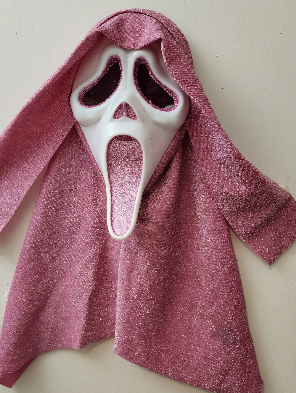 Scream Ghost Face Pink Glitter Hooded Mask Puppet Costume Decorations Fun World